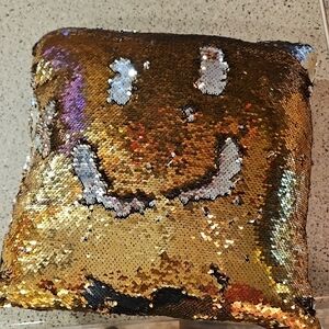 NEW 16" TEEN Gold & SILVER Sequined Pillow! MAKE A SMILEY OR ??
